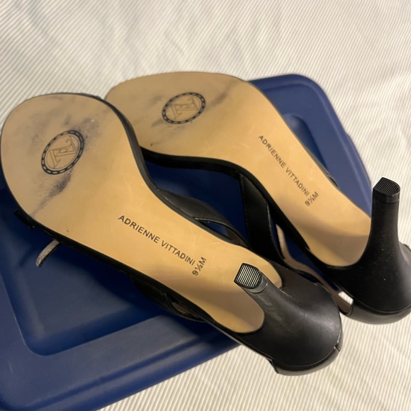 NEVER USED 9.5 Gorgeous Black LEATHER Sandal - Picture 8 of 11